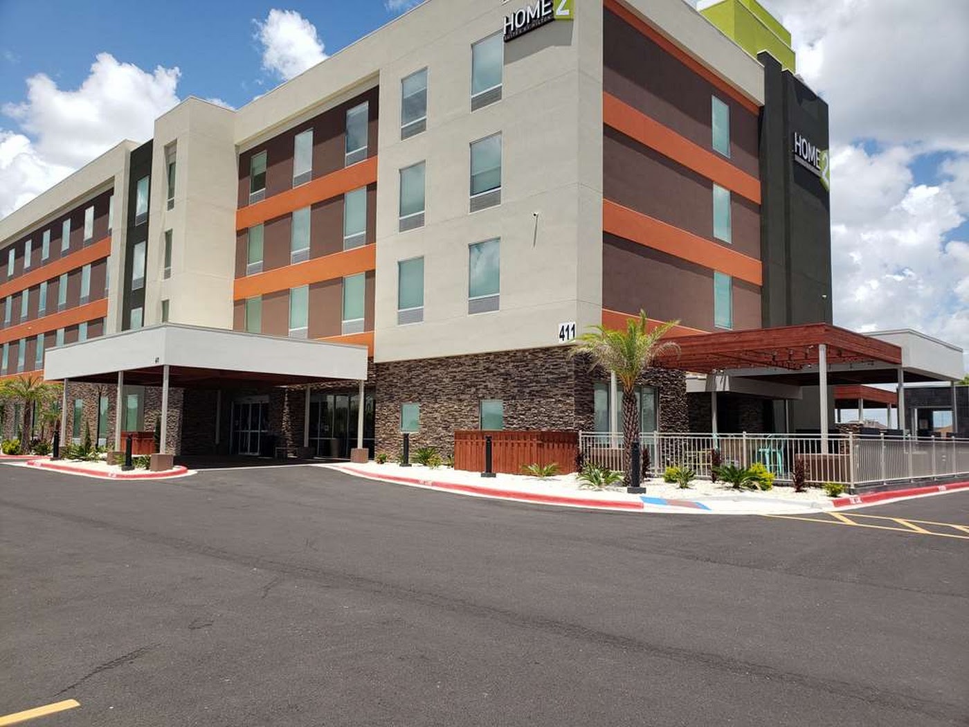 Exterior of Home2 Suites by Hilton Edinburg