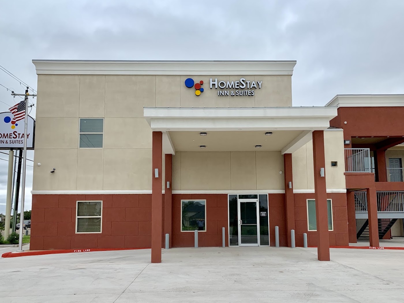 Exterior of HomeStay Inn & Suites Edinburg