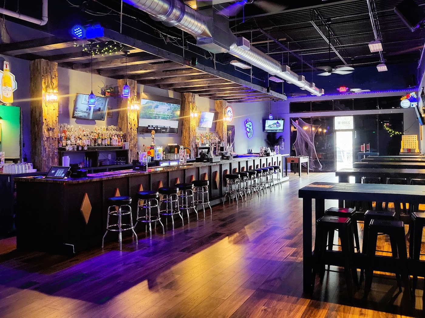Photograph of Alleycatz Bar & Pizza