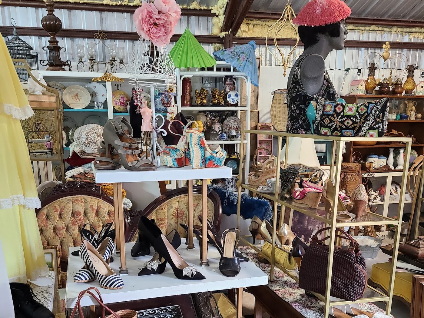 Photograph of Vintage Timeless Shop